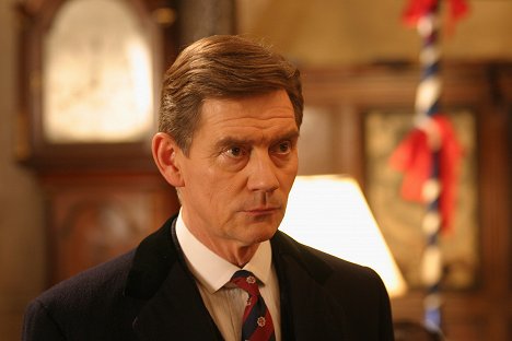 Anthony Andrews - Agatha Christie's Marple - By the Pricking of My Thumbs - De la película