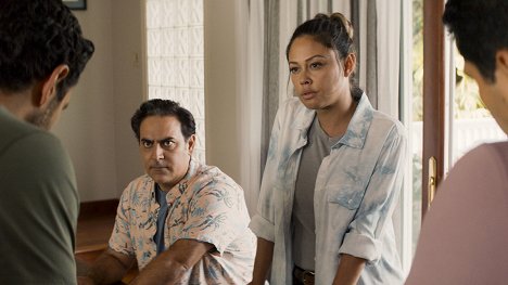 Jason Antoon, Vanessa Lachey - Námořní vyšetřovací služba: Hawai - Spies, Part 2 - Z filmu