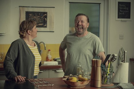 Kerry Godliman, Ricky Gervais - After Life - Episode 2 - Photos
