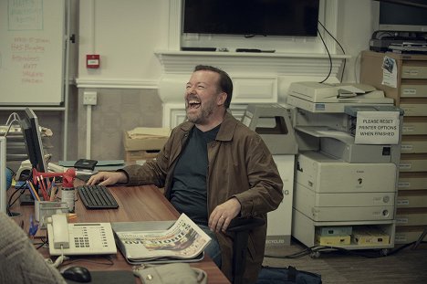 Ricky Gervais - After Life - Episode 4 - Film