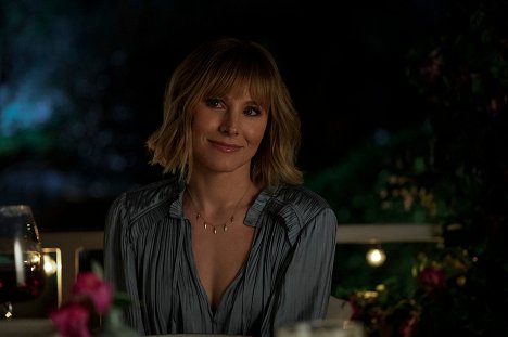 Kristen Bell - The Woman in the House Across the Street from the Girl in the Window - Episode 1 - Photos