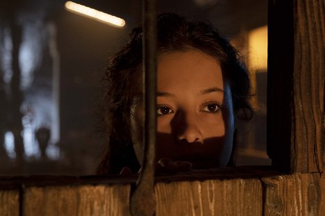 Zoe Massenti - La Befana vien di notte: Le origini - Film