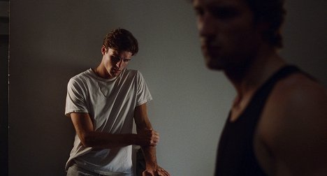 Jacob Elordi, Zak Steiner - Euphoria - You Who Cannot See, Think of Those Who Can - Van film