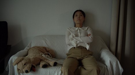 Hyangra Won - Naj-eneun deobgo bam-eneun chubgo - Film