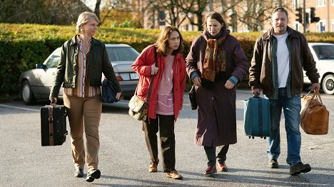 Lene Maria Christensen, Sofie Gråbøl, Karen-Lise Mynster, Anders W. Berthelsen - Růže - Z filmu