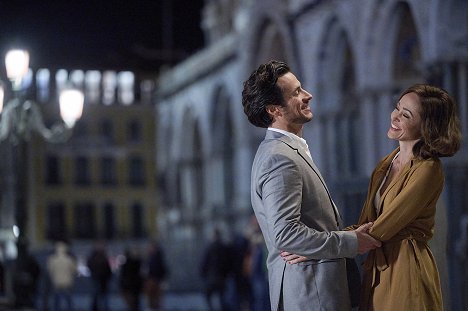 Paolo Bernardini, Autumn Reeser - The Wedding Veil Unveiled - Z filmu