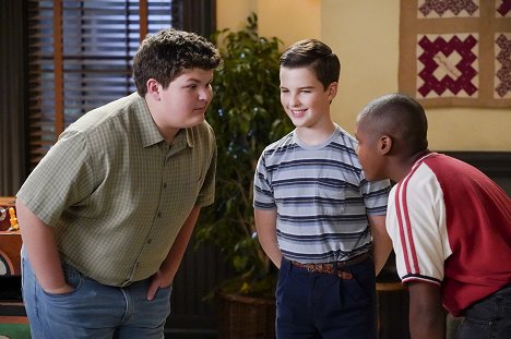 Wyatt McClure, Iain Armitage - Young Sheldon - A Lock-In, a Weather Girl and a Disgusting Habit - Photos