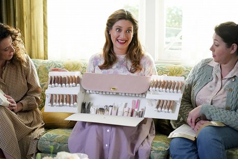 Zoe Perry - Young Sheldon - A Pink Cadillac and a Glorious Tribal Dance - Photos