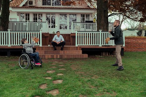 Chris Pine, Ben Foster - A bérkatona - Filmfotók