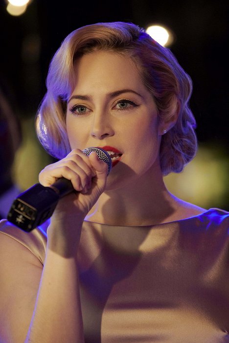 Charlotte Sullivan - Two for the Win - Photos