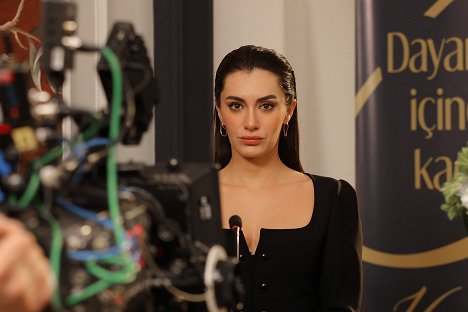 Hande Doğandemir - Annemizi Saklarken - Episode 7 - Forgatási fotók