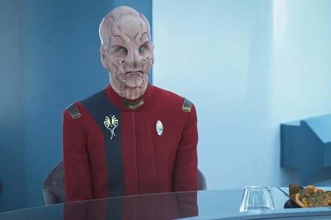 Doug Jones - Star Trek: Discovery - The Galactic Barrier - Photos