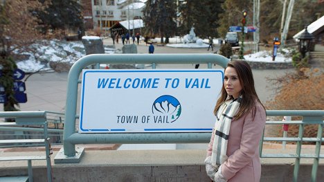 Lacey Chabert - Winter in Vail - Photos
