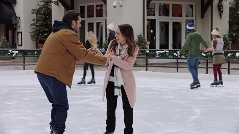 Tyler Hynes, Lacey Chabert - Winter in Vail - Do filme