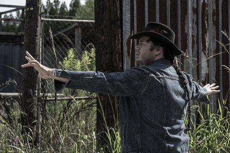 Josh McDermitt - Živí mrtví - Není jiné cesty - Z filmu