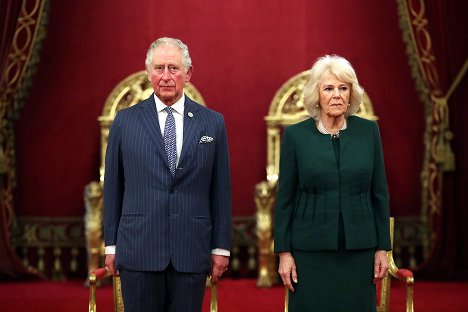 King Charles III, Camilla, Queen Consort - Charles & Camilla: King and Queen in Waiting - Van film