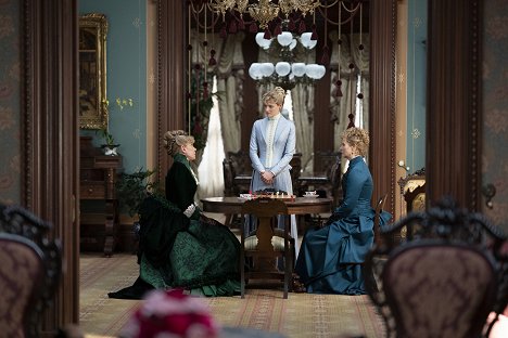 Christine Baranski, Louisa Jacobson, Cynthia Nixon - The Gilded Age - Heads Have Rolled for Less - Photos