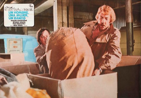 Paul Mazursky, Donald Sutherland - A Man, a Woman and a Bank - Lobby Cards