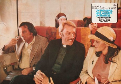 Paul Mazursky, Donald Sutherland, Brooke Adams - A Man, a Woman and a Bank - Lobby karty