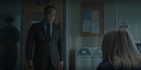 Shingo Usami - Invasion - Contact - De la película