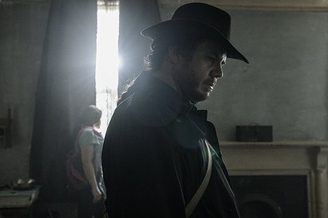 Josh McDermitt - The Walking Dead - Abtrünnig - Filmfotos