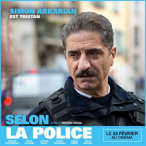Simon Abkarian - Selon la police - Cartões lobby