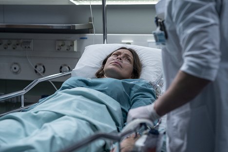Rebecca Viitala - Nurses - Ultraääniä 2/4 - Photos