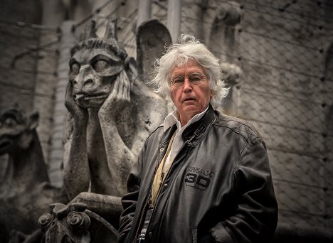 Jean-Jacques Annaud - Notre-Dame Is Burning - Making of