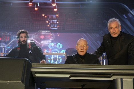 Santiago Cabrera, Patrick Stewart, John de Lancie - Star Trek: Picard - Assimilation - Photos