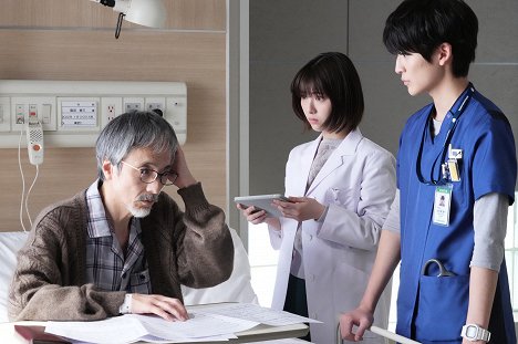 Minami Hamabe, Fumiya Takahashi - Doctor White - Photos