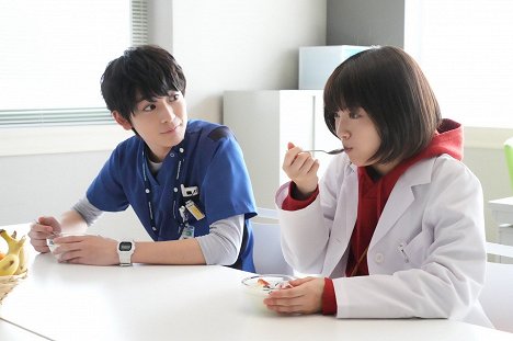 Fumiya Takahashi, Minami Hamabe - Doctor White - Photos