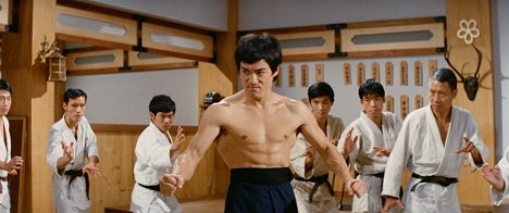 Bruce Lee - Päsť plná hnevu - Z filmu