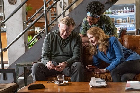 Brendan Gleeson, Esco Jouley, Patricia Clarkson - State of the Union - The Last Box - Photos