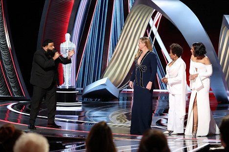 DJ Khaled, Amy Schumer, Wanda Sykes, Regina Hall - 94th Annual Academy Awards - Film