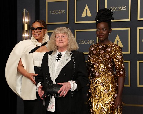 Ruth E. Carter, Jenny Beavan, Lupita Nyong'o - Oscar 2022 - Die Academy Awards - Live aus L.A. - Werbefoto