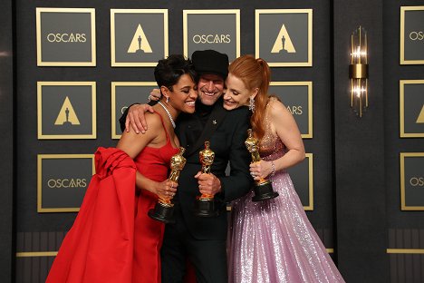 Ariana DeBose, Troy Kotsur, Jessica Chastain - 94th Annual Academy Awards - Promoción