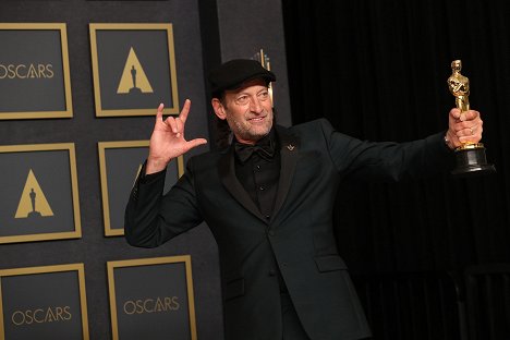 Troy Kotsur - 94th Annual Academy Awards - Promoción