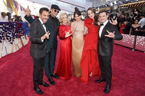 Red Carpet - Eugenio Derbez, Troy Kotsur, Marlee Matlin, Emilia Jones, Amy Forsyth, Daniel Durant - 94th Annual Academy Awards - Events