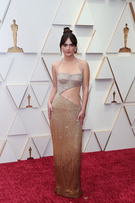 Red Carpet - Emilia Jones - 94th Annual Academy Awards - Events