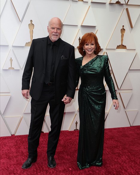 Red Carpet - Rex Linn, Reba McEntire - 94th Annual Academy Awards - Rendezvények