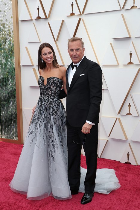 Red Carpet - Kevin Costner - 94th Annual Academy Awards - Evenementen