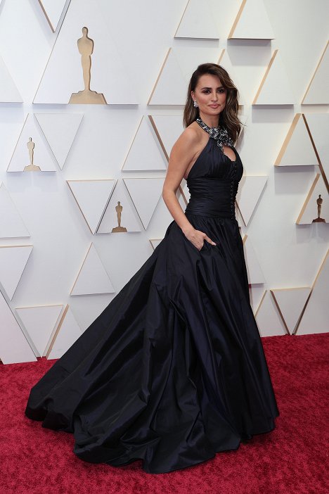 Red Carpet - Penélope Cruz - 94th Annual Academy Awards - Events