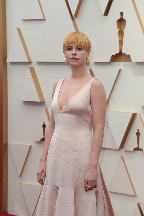 Red Carpet - Jessie Buckley - 94th Annual Academy Awards - Events