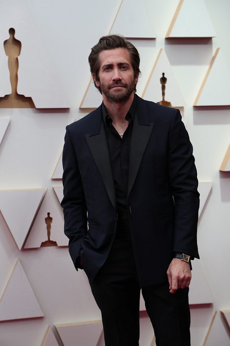 Red Carpet - Jake Gyllenhaal - 94th Annual Academy Awards - Evenementen