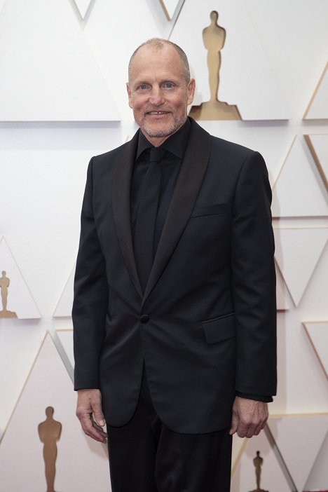 Red Carpet - Woody Harrelson - Oscar 2022 - Z akcií