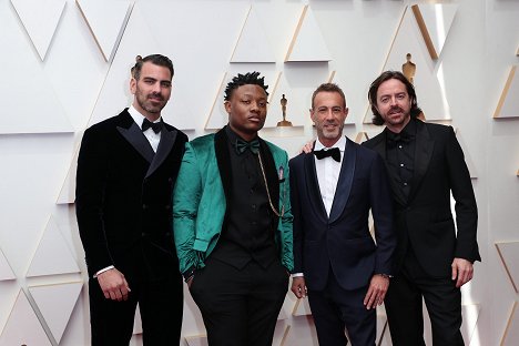 Red Carpet - Nyle DiMarco, Matthew Ogens, Geoff Mclean - 94th Annual Academy Awards - Z imprez