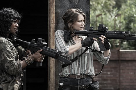 Medina Senghore, Lauren Cohan - The Walking Dead - Im Kern verdorben - Filmfotos