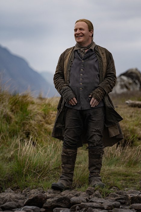 Mark Lewis Jones - Outlander - Echoes - Photos