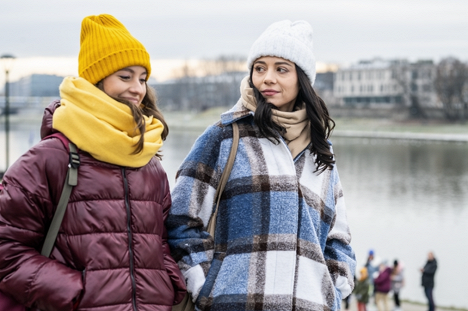 Julia Latosińska, Adriana Kalska - Papiery na szczęście - Z filmu