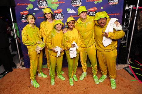 Havan Flores, Luca Luhan, Michael D. Cohen, Dana Heath, Cooper Barnes, Terrence Little Gardenhigh - Nickelodeon Kids' Choice Awards 2022 - Z filmu